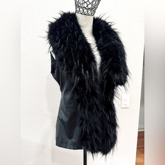 WENXI Jackets & Blazers - Women’s Black Medium Faux Fur Open Front Faux Leather Vest with Waist Tie Belt